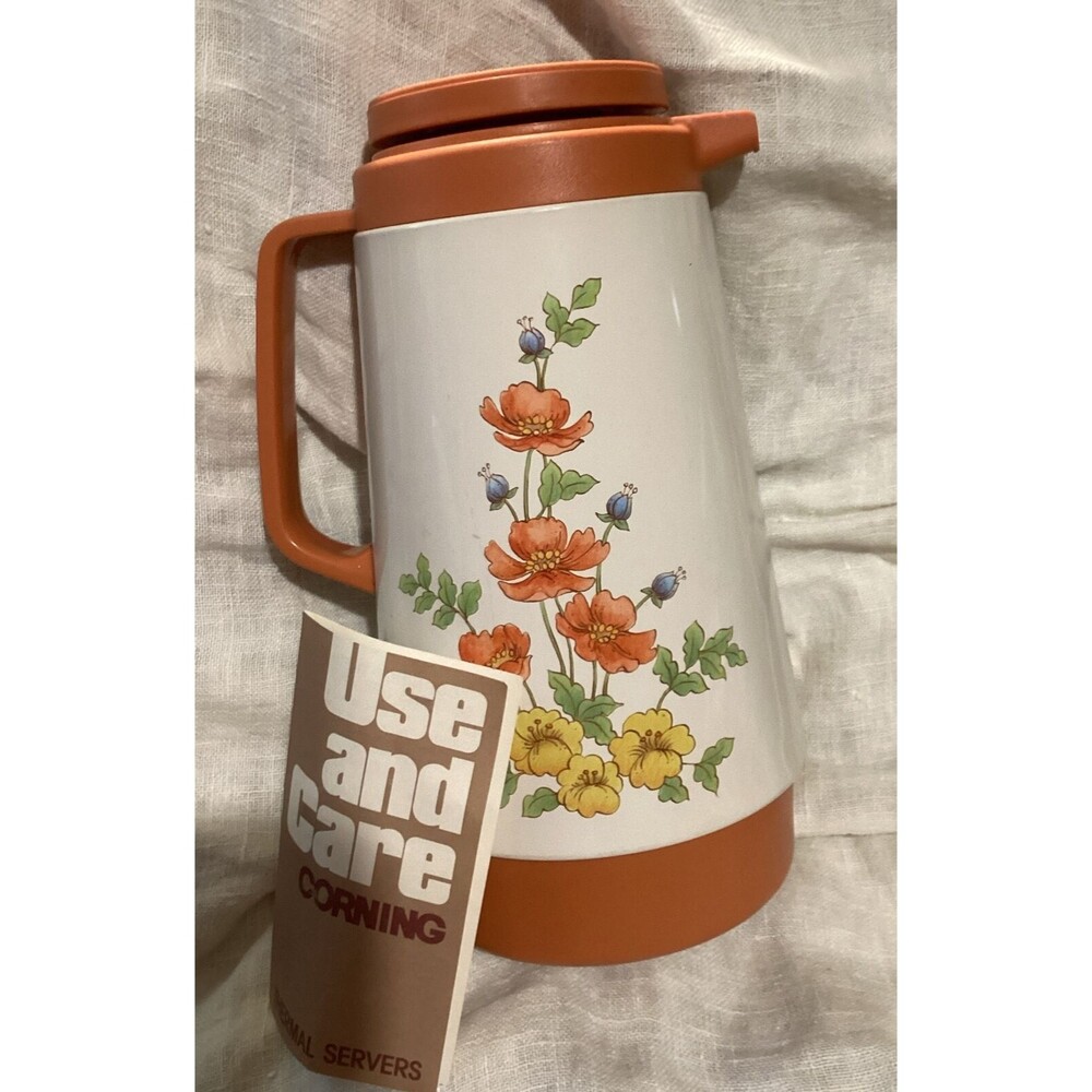 Corning 800 Thermal Server With Care Booklet LC-1083 (1983) Floral Pattern